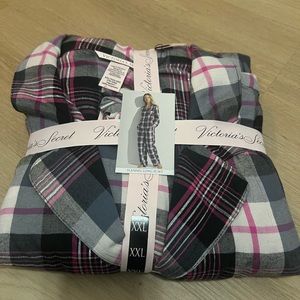 Victoria’s Secret women pajamas set. Size XXL